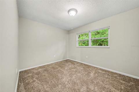 2318 Jobbins Drive, Leesburg FL - photo 8 of 15