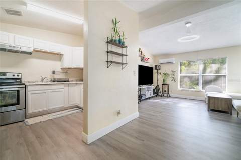 306 Fairmont Drive, Sanford FL - photo 14 of 28