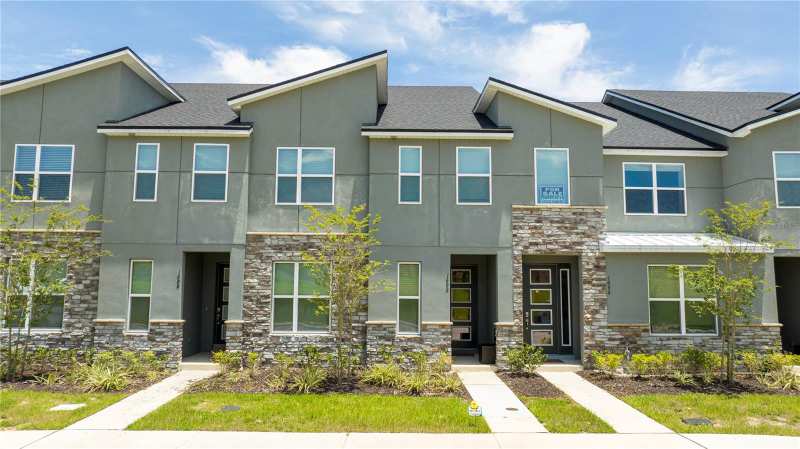 5 bedroom Townhouse at 1692 Tropical Palms Circle, Solara Resort Vacation Villas Rep, Kissimmee — photo 1