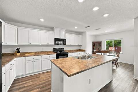 23492 Harper Avenue, Port Charlotte FL - photo 13 of 39