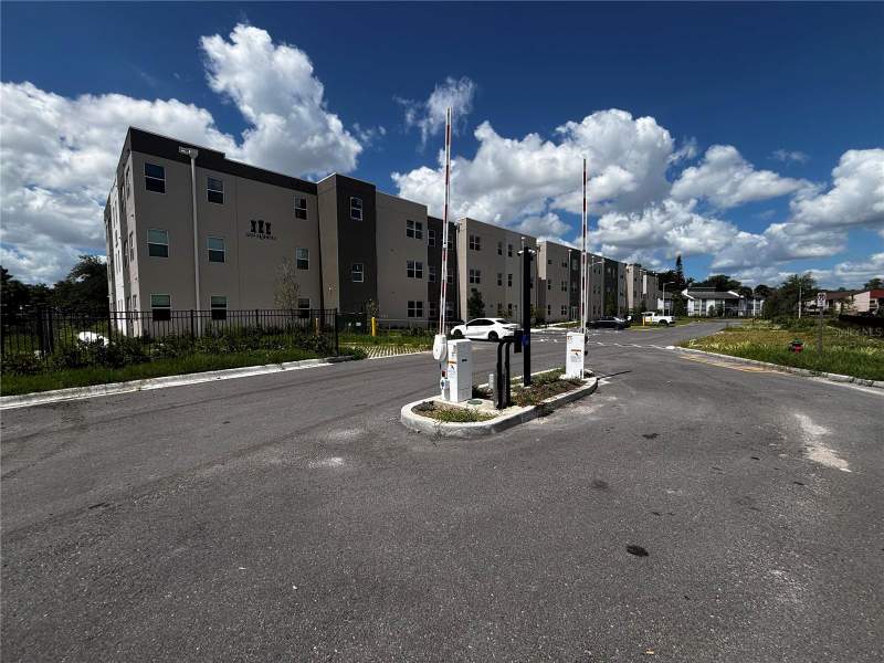 2 bedroom Condominium at 4424 S Texas Avenue #1-204, San Marino, Orlando — photo 3