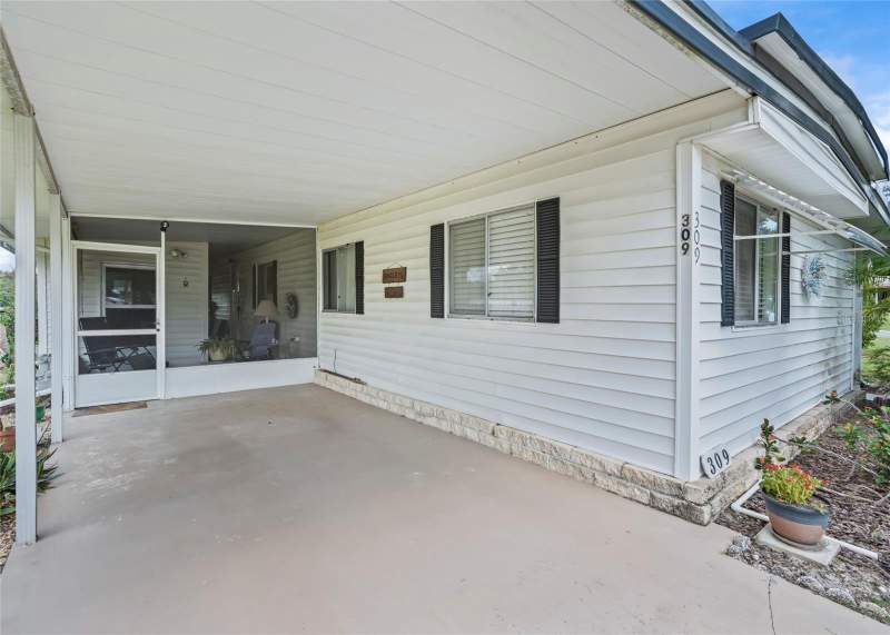 2 bedroom Manufactured Home at 309 Sheerwood Drive, Oak Grove Mobile Home Sub Un #2, Lady Lake — photo 2