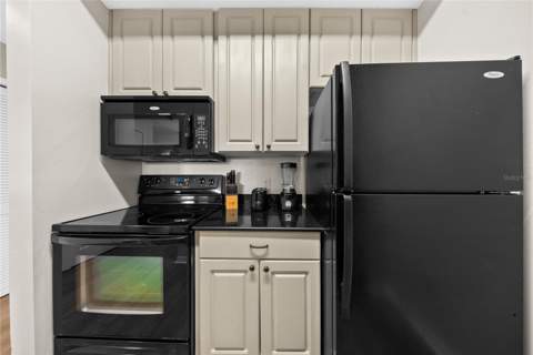 7383 Universal Boulevard #209, Orlando FL - photo 8 of 35