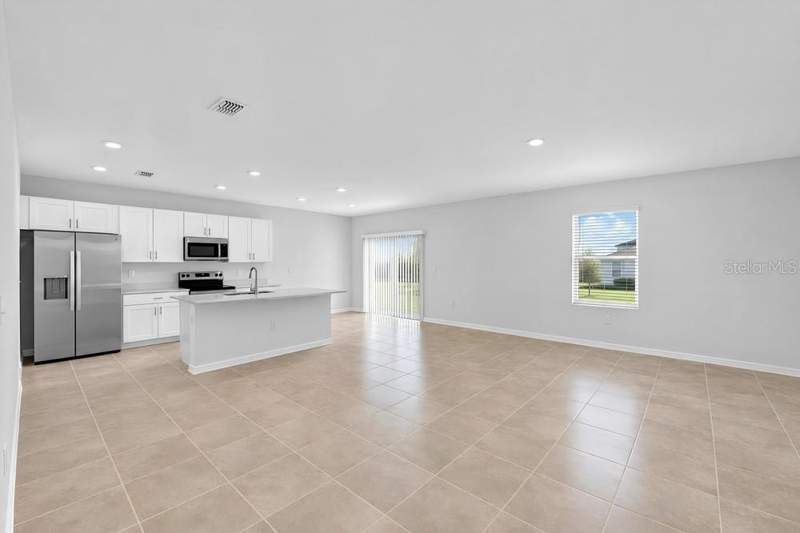 3 bedroom Single Family Residence at 5464 Crown Point Road, Westview, Kissimmee — photo 3