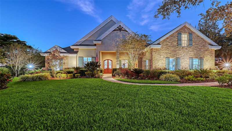6 bedroom Single Family Residence at 7467 Cabbage Palm Court, Serenoa Lakes, Sarasota — photo 1
