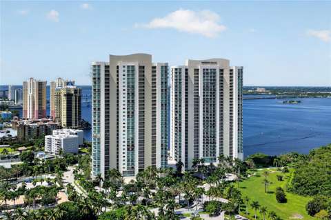 3000 Oasis Grand Boulevard #1007, home for sale in Fort Myers 33916