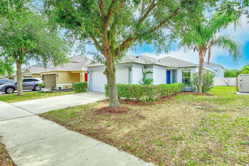 3 bedroom Single Family Residence at 15410 Quail Woods Place, Cypress Creek Ph 3, Ruskin — photo 1