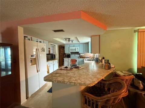 7301 San Carlos Drive, Port Richey FL - photo 14 of 36