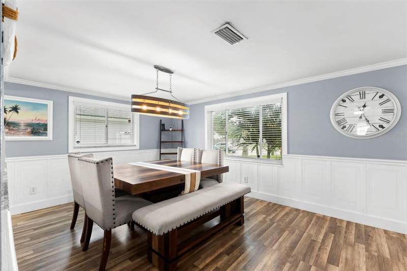 2 bedroom Single Family Residence at 5210 6th Street, Bayou Heights Hanlons, St Petersburg — photo 5