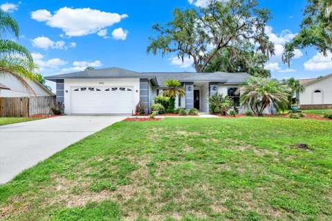 1805 Tawnee Place, pool for sale in Brandon