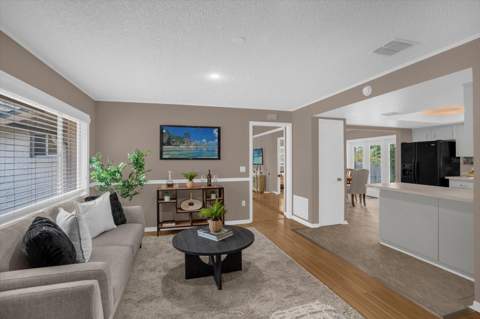 606 Iris Street, Altamonte Springs FL - photo 7 of 40