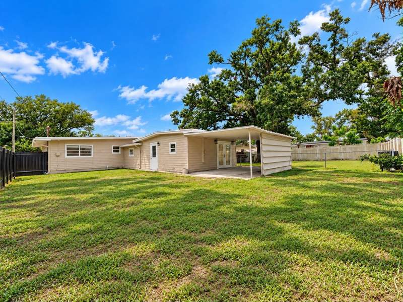 4 bedroom Single Family Residence at 6801 N Clearview Avenue, Lake View Park Sub, Tampa — photo 4
