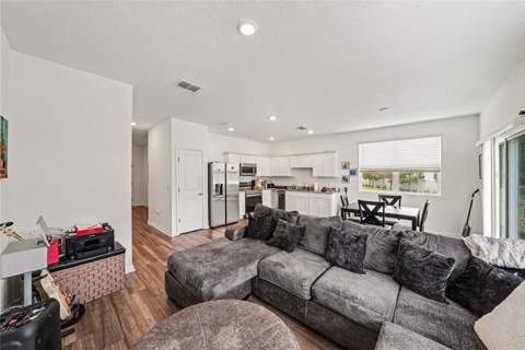6272 Bucket Court, Gibsonton FL - photo 6 of 30