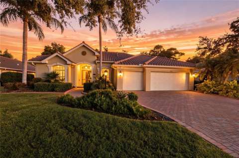 6914 Treymore Court, gated community for sale in Sarasota