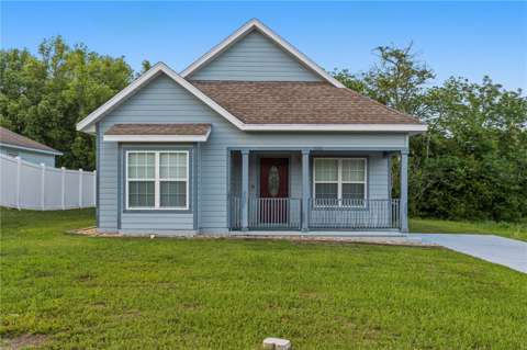 535 W Silver Springs Place, home for sale in Ocala 34475