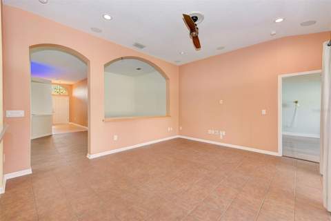 422 Down Pine Drive, Seffner FL - photo 12 of 40
