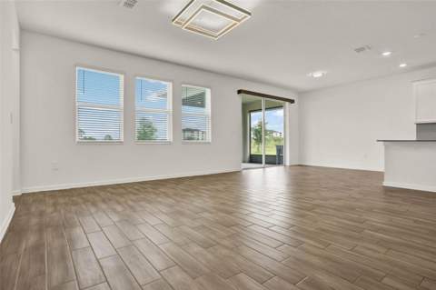 8114 Sayings Drive, Winter Garden FL - photo 13 of 56