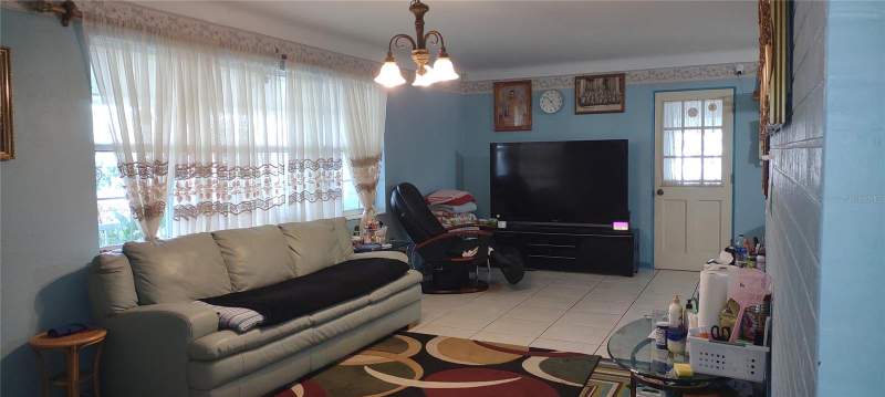 3 bedroom Single Family Residence at 6165 26th Avenue, Sheryl Manor, St Petersburg — photo 5