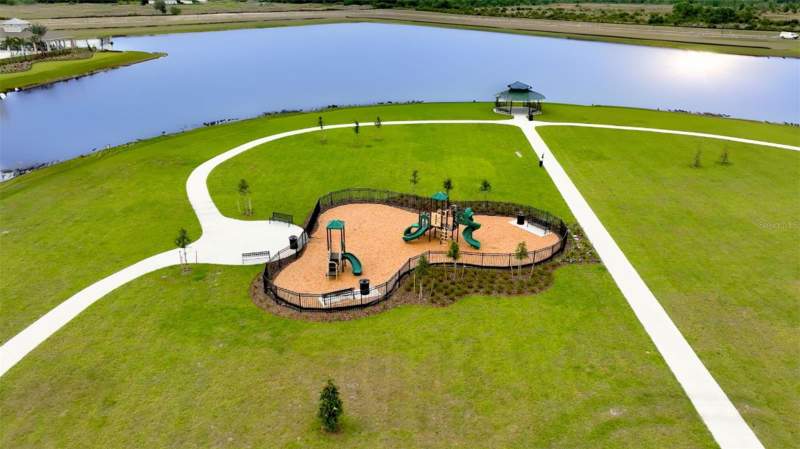 4 bedroom Single Family Residence at 3499 MALAWI TRAIL, BUENA LAGO, ST CLOUD — photo 3