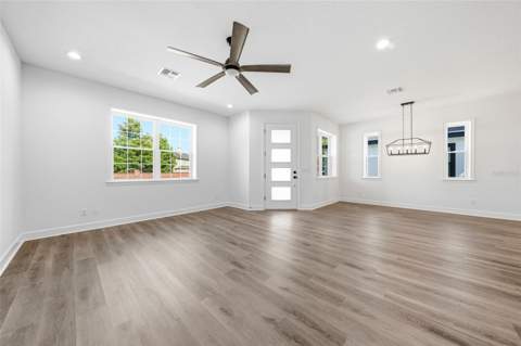 1018 Farmstead Street, Eustis FL - photo 6 of 6