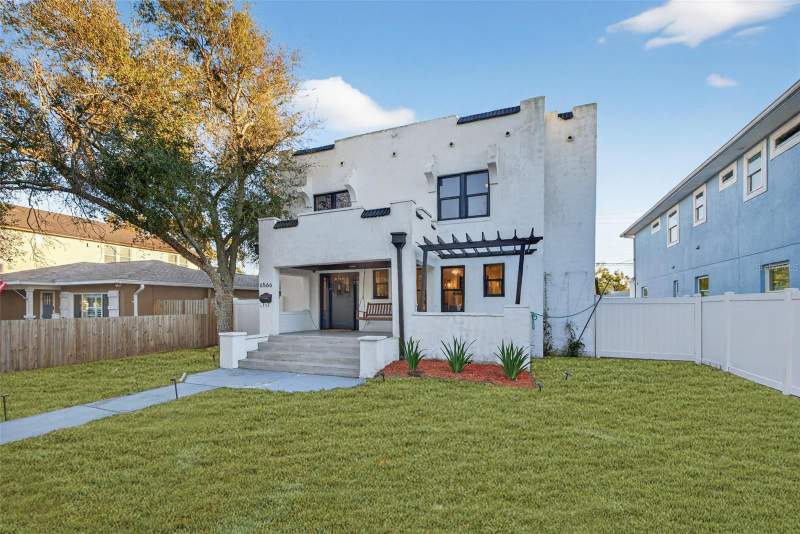 4 bedroom Single Family Residence at 6566 1st Avenue, Pasadena Estates, St Petersburg — photo 2