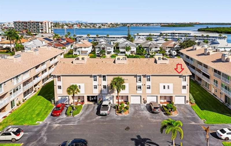 255 CAPRI CIRCLE #22 home for sale in Treasures Of Capri Condos for Sale: 1 Listing