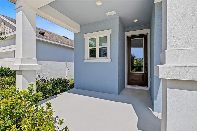 3 bedroom Single Family Residence at 6026 Golden Nettle Drive, Waterset Wolf Crk Ph A & D1, Apollo Beach — photo 2