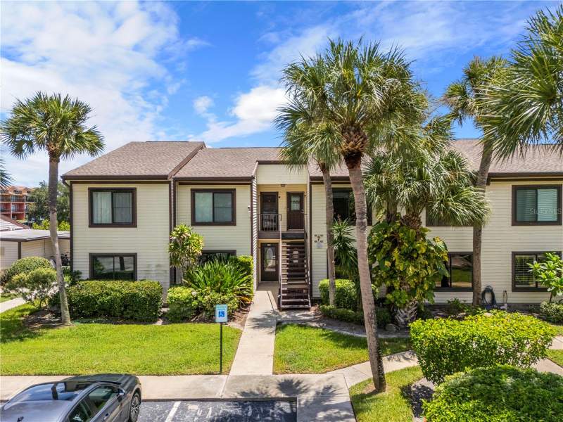 2 bedroom Condominium at 428 Moorings Cove Drive #7F, Moorings The Condo, Tarpon Springs — photo 2
