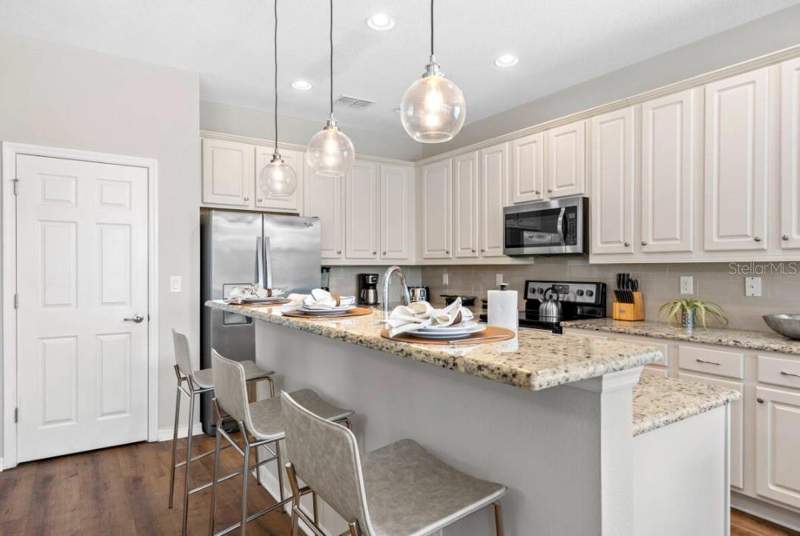 8 bedroom Single Family Residence at 4443 Shiva Loop, Veranda Palms Ph 2A, Kissimmee — photo 5