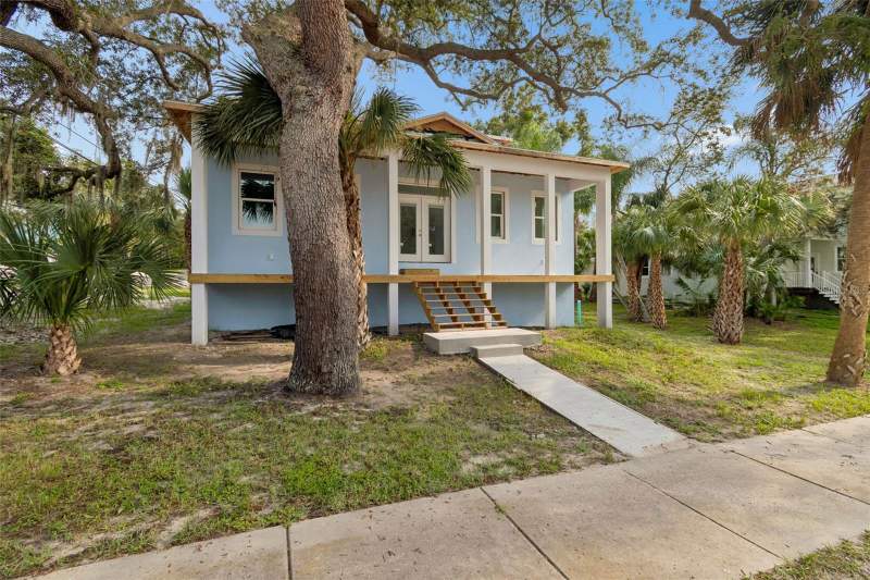 4 bedroom Single Family Residence at 383 Georgia Avenue, Seaside Assembly, Crystal Beach — photo 5