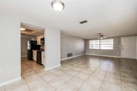 7004 Mayfield Drive, Port Richey FL - photo 7 of 23