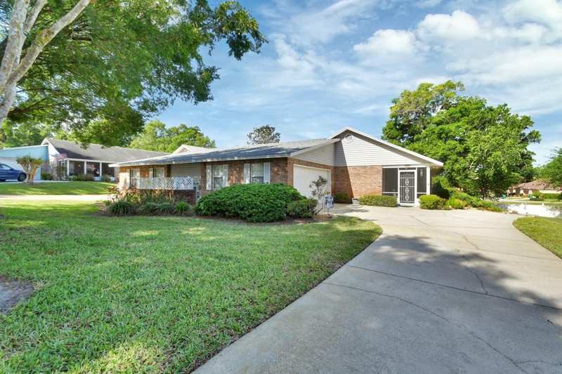3 bedroom Villa at 2520 S Glen Eagles Drive, Glen Eagles Golf Villa, Deland — photo 1