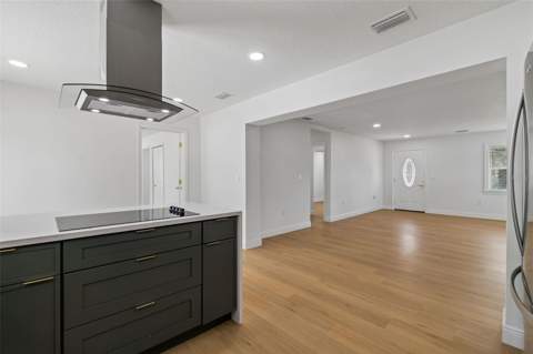 2102 W Ferris Avenue, Tampa FL - photo 19 of 94