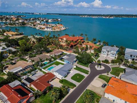 111 17th Street, Belleair Beach FL - photo 7 of 99