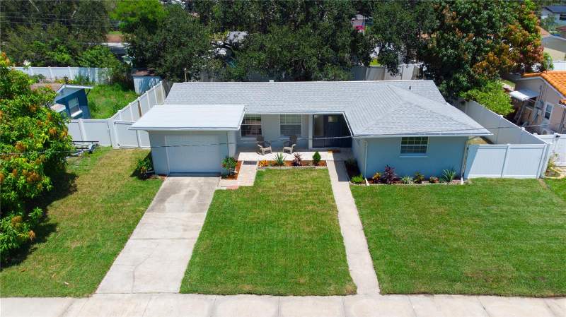 2 bedroom Single Family Residence at 5919 33rd Avenue, Sheryl Manor Unit 3 3rd Add, St Petersburg — photo 2