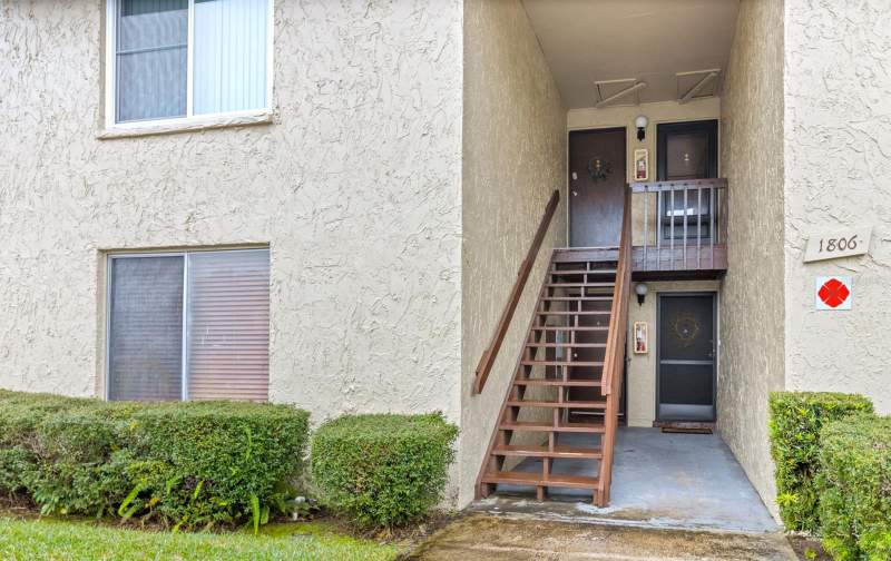 1 bedroom Condominium at 4215 E BAY DRIVE #1806D, WOODSIDE VILLAGE CONDO, CLEARWATER — photo 1