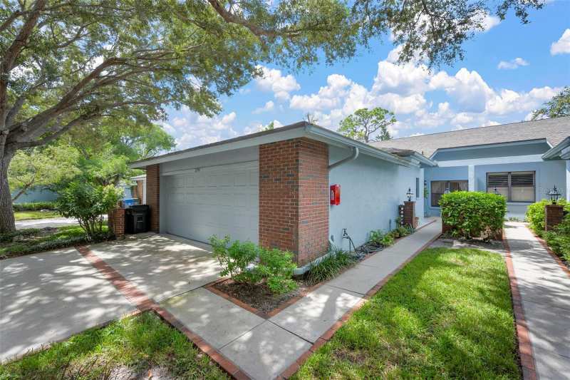 2 bedroom Condominium at 2794 Moss Oak Drive #2, Woodbridge Estates, Sarasota — photo 1