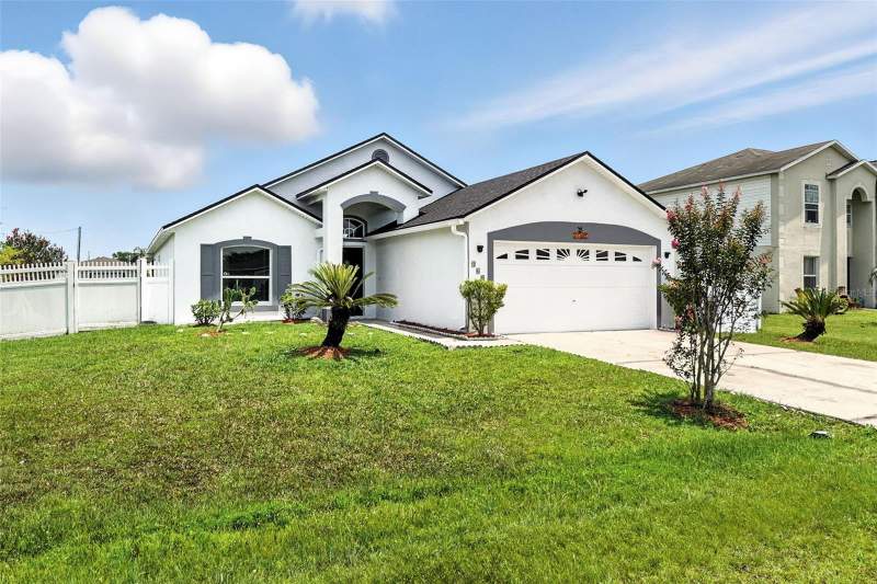 3 bedroom Single Family Residence at 460 MARTIGUES DRIVE, POINCIANA VILLAGE 5 NBHD 1, KISSIMMEE — photo 2