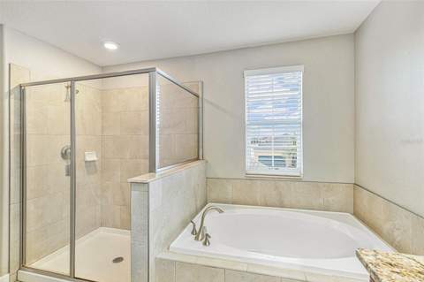 11755 Winterset Cove Drive, Riverview FL - photo 17 of 24