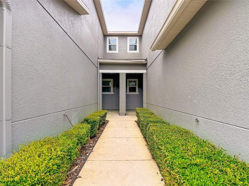 3 bedroom Townhouse at 1009 CHALCEDONY STREET, AMBER POINTE UNIT 2, KISSIMMEE — photo 4