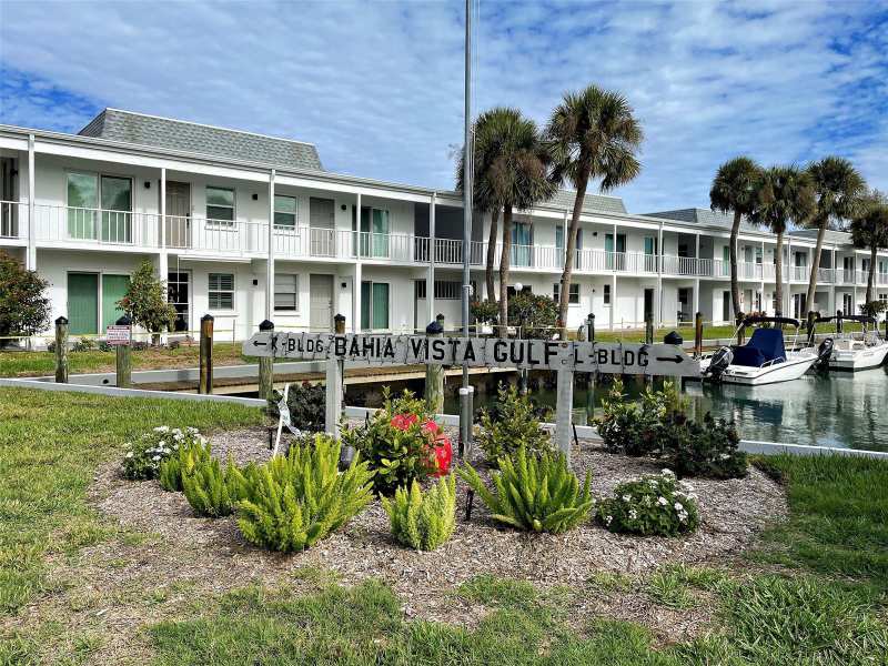 1 bedroom Condominium at 902 Gibbs Road #285, Bahia Vista Gulf, Venice — photo 1