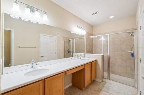 8349 Bella Tierra Court, Davenport FL - photo 18 of 58