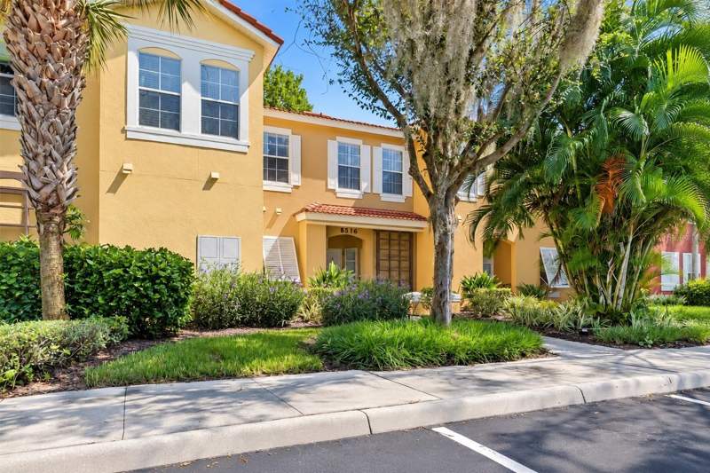 3 bedroom Townhouse at 8516 Crystal Cove Loop, Emerald Island Resort Ph 2, Kissimmee — photo 2