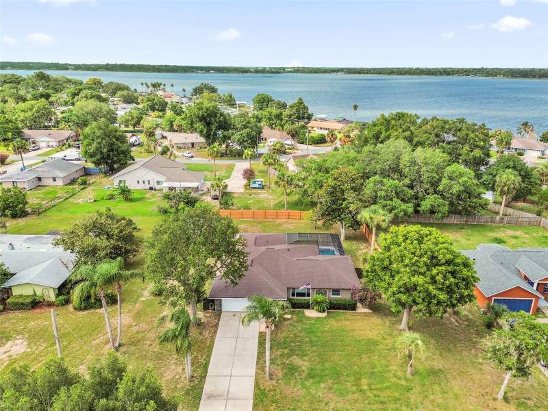 3 bedroom Single Family Residence at 5202 SYDNEY ROAD, PICCIOLA ISLAND SUB, FRUITLAND PARK — photo 1