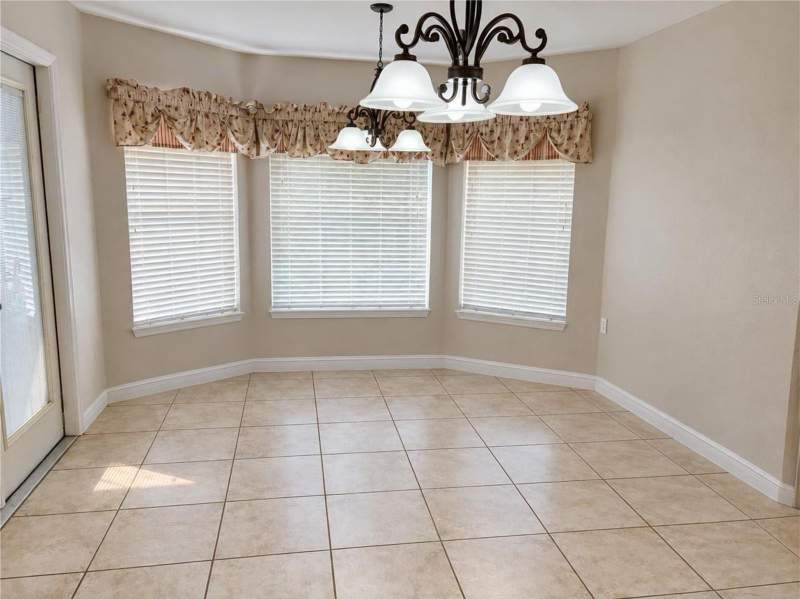 3 bedroom Single Family Residence at 1301 Colson Road, Plant City, Plant City — photo 2