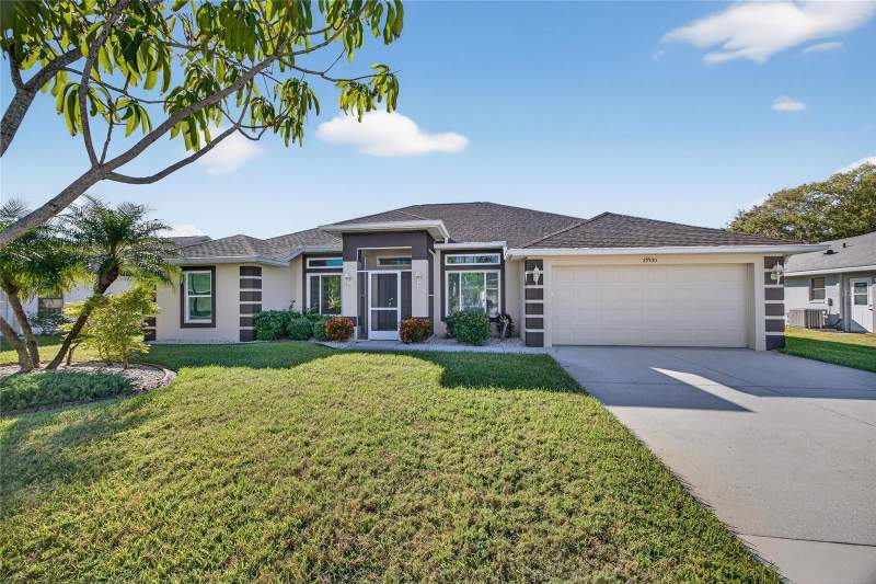4 bedroom Single Family Residence at 25900 Aysen Drive, Punta Gorda Isles Sec 20, Punta Gorda — photo 2