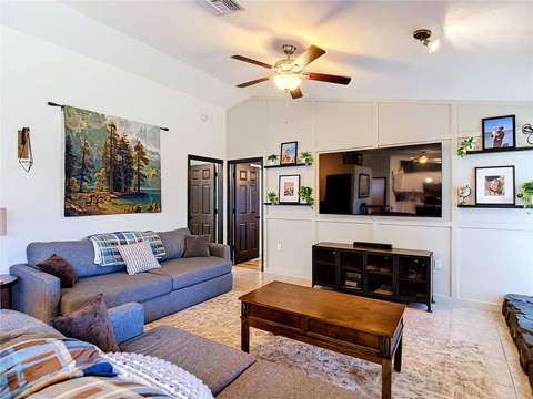 9902 Stephenson Drive, New Port Richey FL - photo 9 of 57