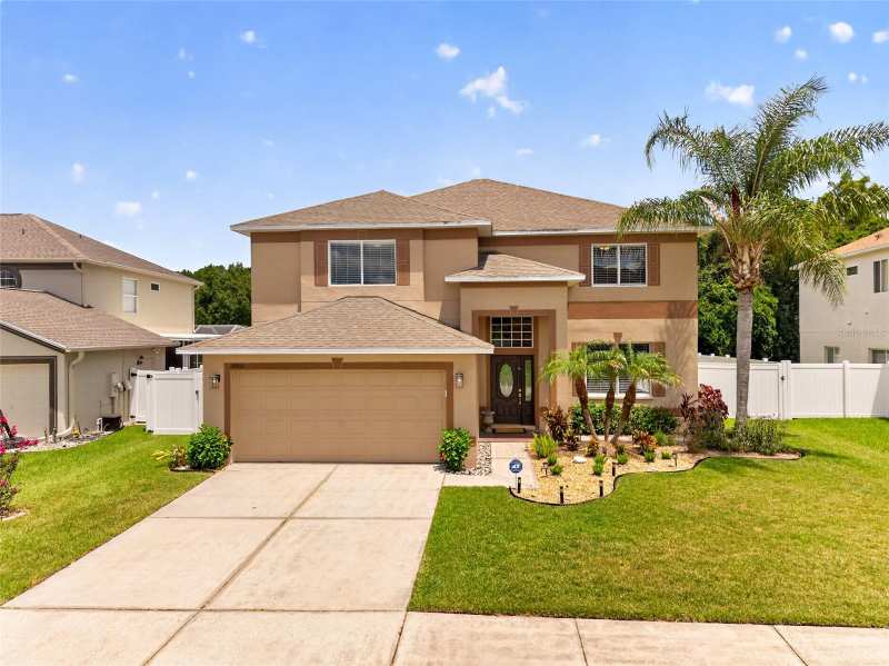 5 bedroom Single Family Residence at 26943 Coral Springs Drive, Northwood, Wesley Chapel — photo 1
