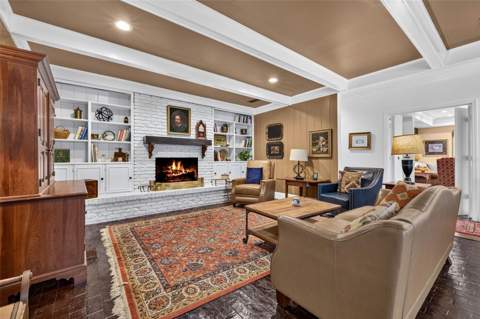 602 S Riverhills Drive, Temple Terrace FL - photo 20 of 45