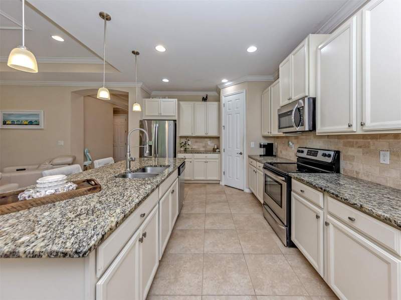 3 bedroom Single Family Residence at 11666 Parrotfish Street, Caribbean Village, Venice — photo 5